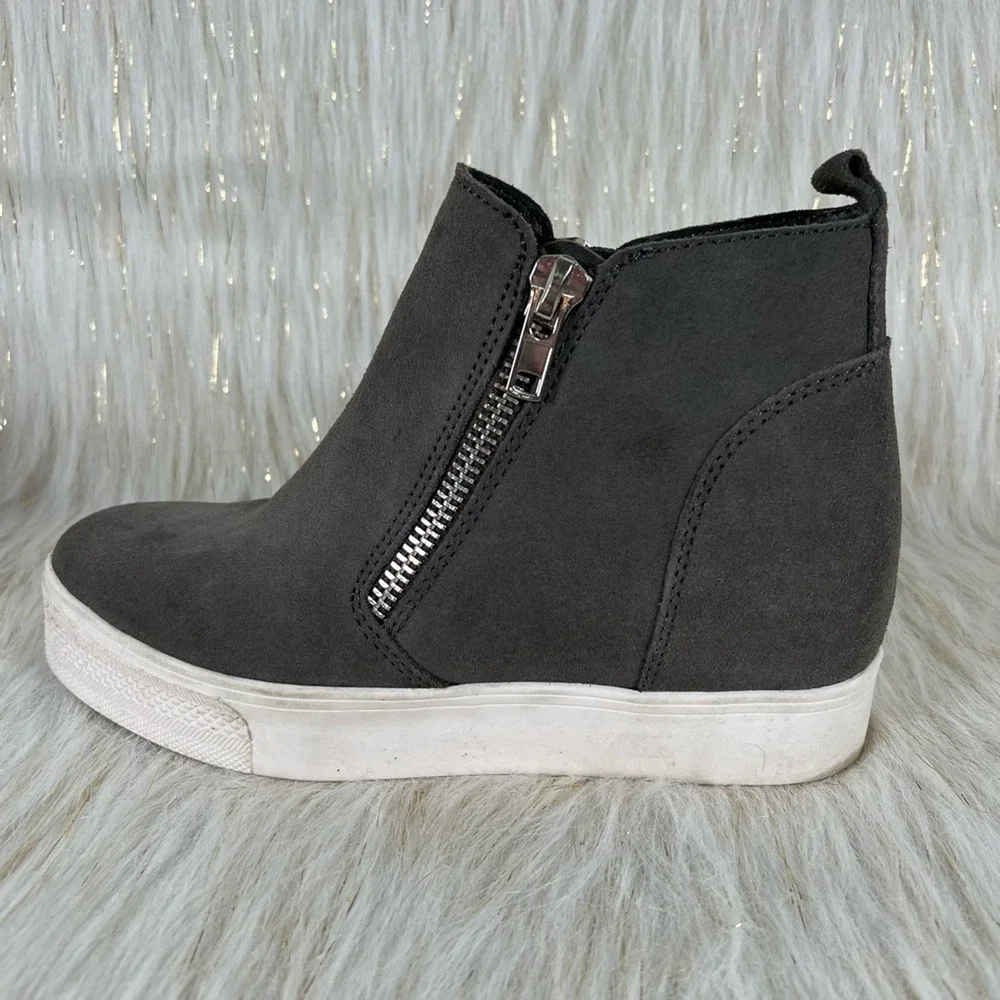 Steve Madden steve madden